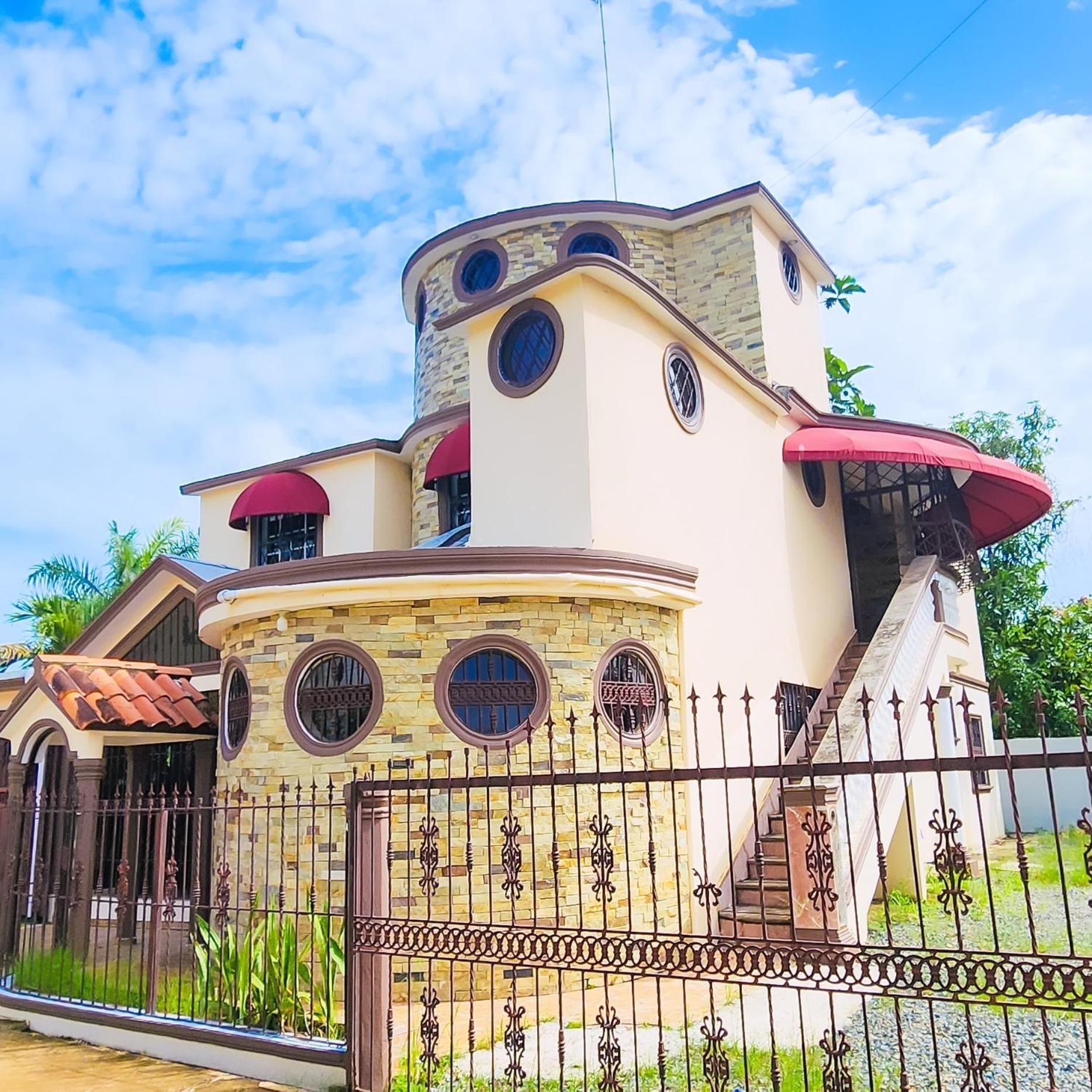 Casa Grande Lujosa Villa Bayaguana Exterior photo